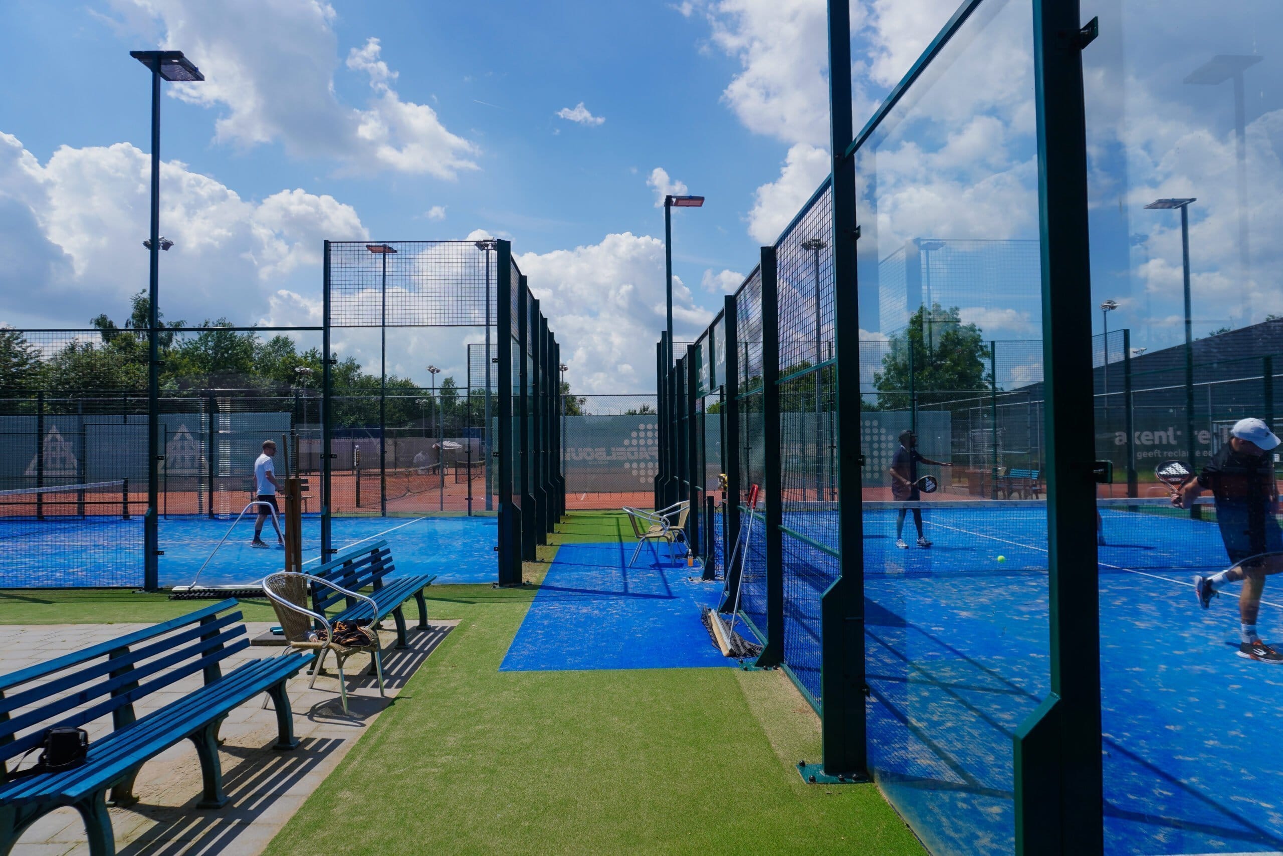 Outdoor padelbaan 1 Outdoor padelbanen bij een padelclub uit Bennekom