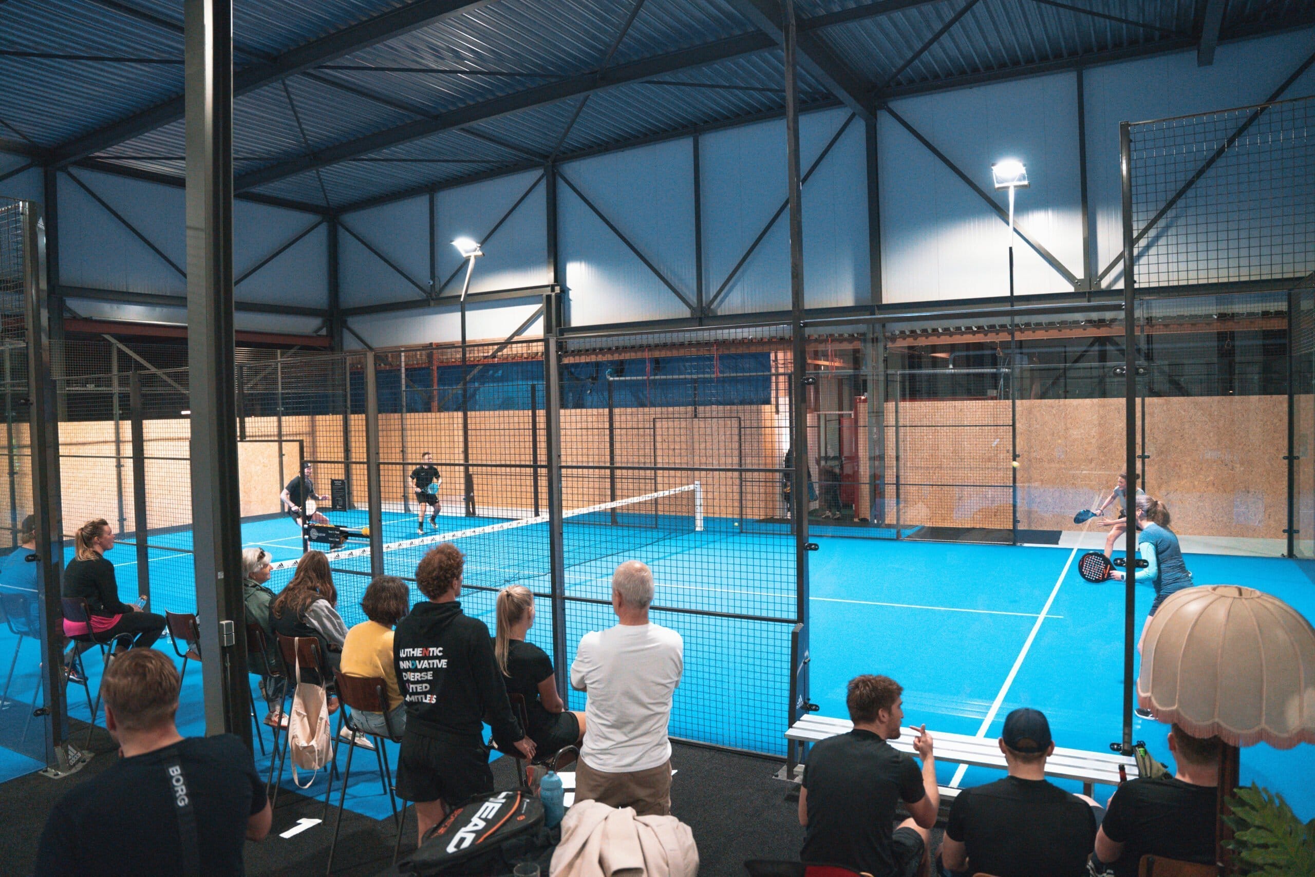 Padelbanen in Heerenveen 1 Padel Friesland 1 scaled