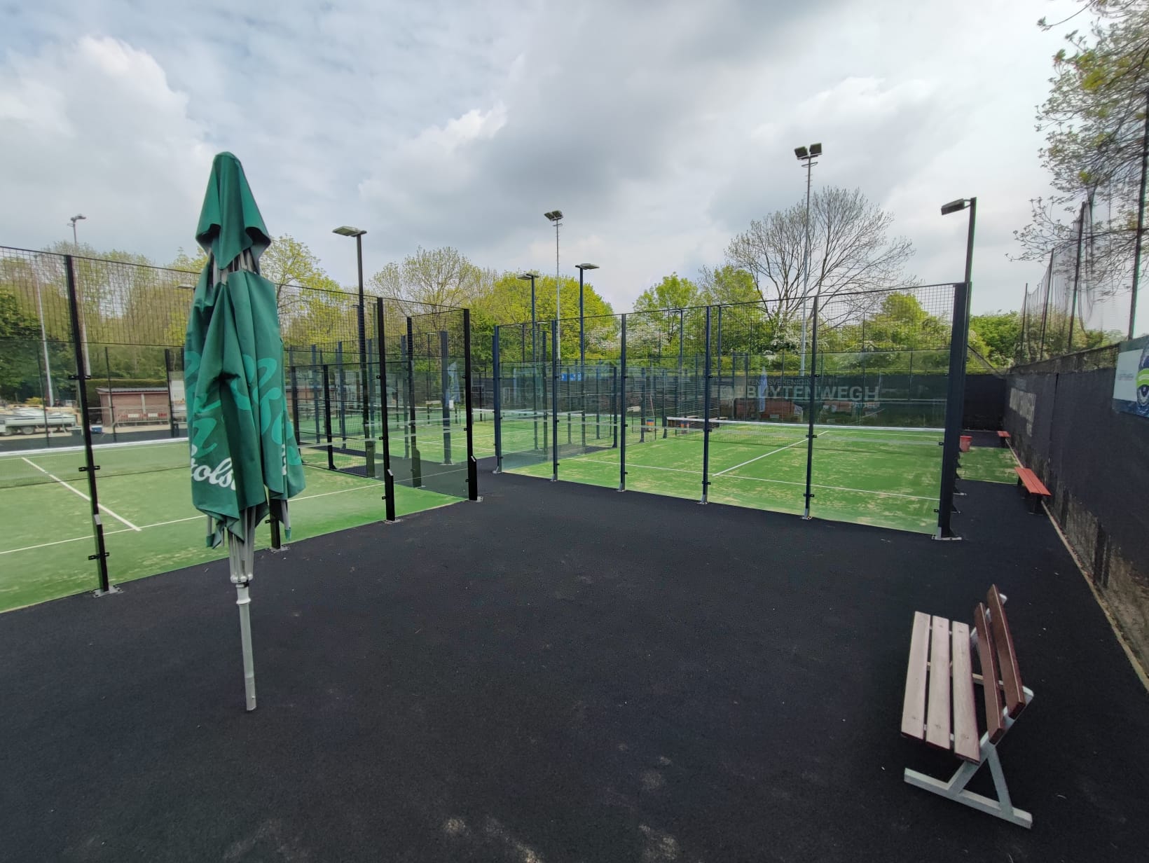 Padelbanen in Zoetermeer 3 TV Buytenwegh