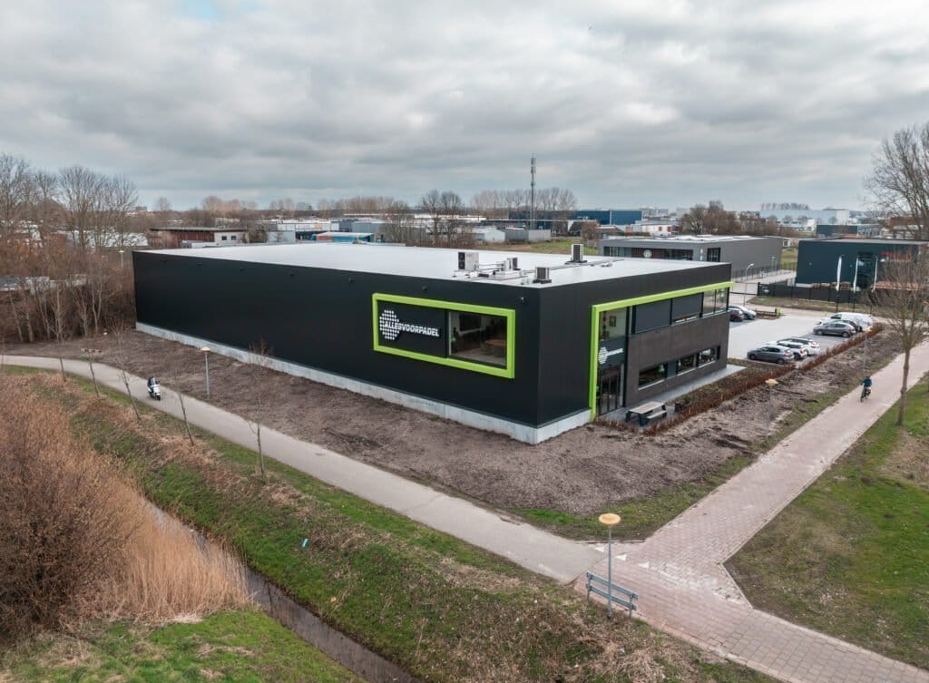 Opening nieuw kantoor Allesvoorpadel