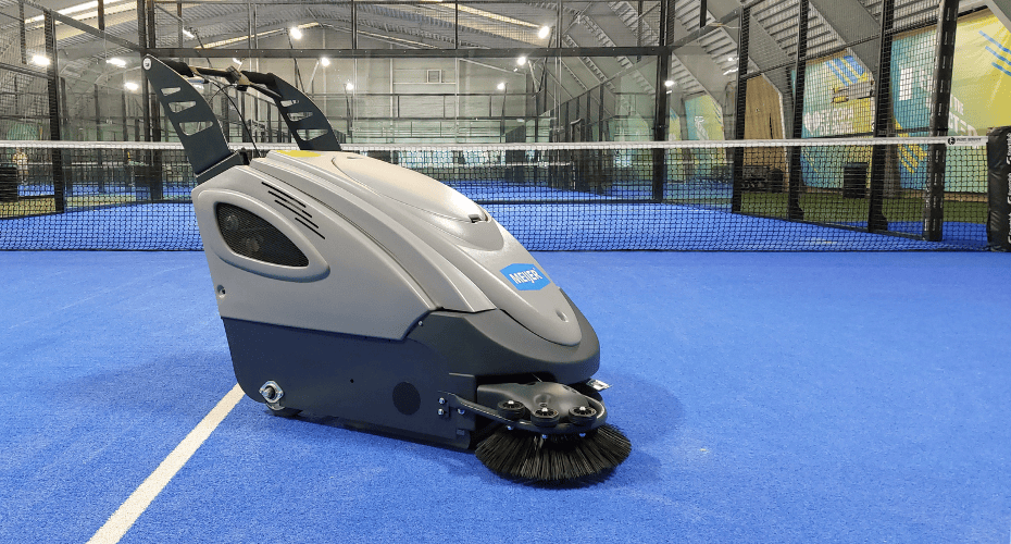 Meijer VP70 padel veegmachine