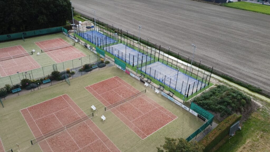 Tennisbanen 4 f65956ca e1c7 4a22 a050 57877bb3292e
